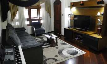 Imagem 3: Sobrado com 3 dormitórios planejados, 2 vagas e churrasqueira no Parque Marajoara em Santo