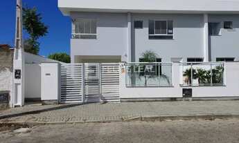 Imagem: Casa com 149m² e 03 dormitórios - Carianos