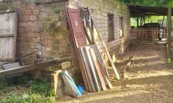 Imagem 4: Terreno com casa na vigia