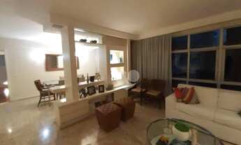 Imagem 3: Paissandu- Impecável - quadra da praia - reformado - luxuoso - original 4 dorm - 2 suites