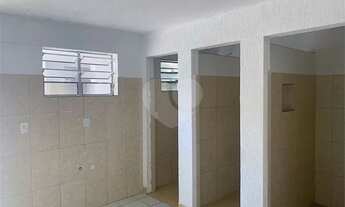 Imagem 5: SOBRADO DUAS QUADRAS DA PRAIA NA APARECIDA 4 DORMITÓRIOS 5 BANHIROS E QUINTAL