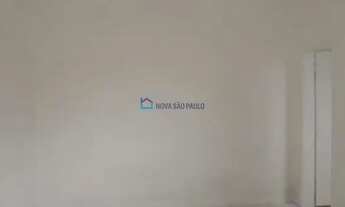 Imagem 3: Quarto e cozinha para alugar na Vila Guarani