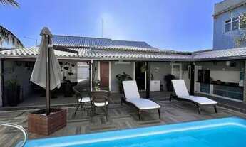 Imagem: CASA LINEAR COM LAZER COMPLETO