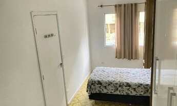 Imagem 6: Apartamento Espaçoso de 2 Quartos a Poucos Passos da Praia da Enseada