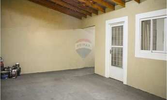 Imagem 4: Casa à venda com três quartos e energia fotovoltaica