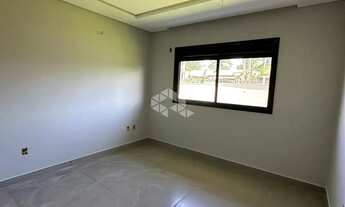 Imagem 9: CASA DE 4 QUARTOS NO BAIRRO RIO VERMELHO - FLORIANÓPOLIS/SC