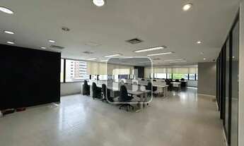 Imagem 3: Conjunto, 244 m² - venda por R$ 2.460.000,00 ou aluguel por R$ 35.625,79/mês - Vila Olímpi