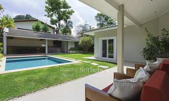 Imagem 9: Residência mobiliada com jardim, piscina e varanda gourmet