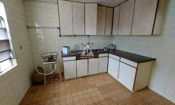 Imagem 6: Apartamento tipo casa, 4 quartos, 3 banheiros, 2 cozinhas, despensa, área coberta