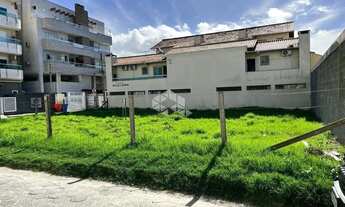 Imagem 4: Um terreno de 438m² nos Ingleses do Rio Vermelho