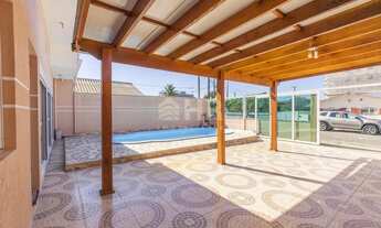 Imagem 7: Casa com 04 dormitórios sendo 02 suítes e 02 vagas de garagem Balneário Flórida Matinhos