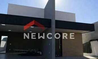 Imagem: Casa de condomínio em Rua Sérgio Polezel