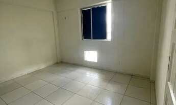 Imagem 6: Vendo Apto no Cond. Floresta Tropical, c/ 2 quartos, banheiro social, sala de estar/jantar