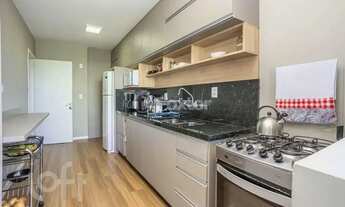 Imagem 6: Vende Cobertura, 214 m², 4 quartos, 2 suítes, 2 vagas, Bairro Três Figueiras - Porto Alegr