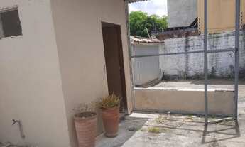 Imagem 4: Casa em Pau Amarelo, alugo para residência ou comércio, ou vendo