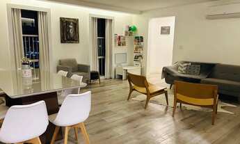 Imagem 2: Apartamento todo reformado com 120m² -3 dormitórios com suíte - no Centro de São José dos