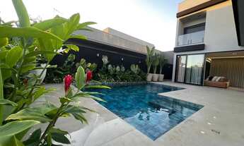 Imagem 3: Sobrado à venda - 269m² - 3 quartos - 4 banheiros - Lavabo - 5 vagas de garagem - Parque F