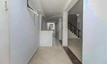 Imagem 4: Sobrado Comercial Reformado à Venda na Avenida Água Fria ? 234 m² a 10 Minutos do Metrô Sa