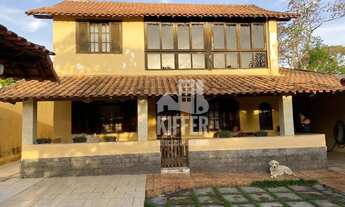 Imagem 2: Excelente Casa Duplex com Espaço Gourmet e Piscina em Maricá