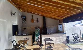 Imagem 2: VENDO ÁREA DE LAZER