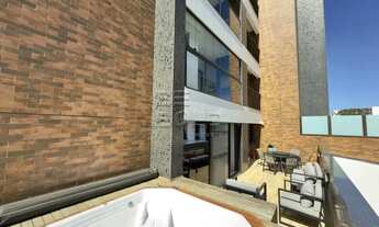 Imagem 4: Apartamento com terraço privativo e jacuzzi no Estreito