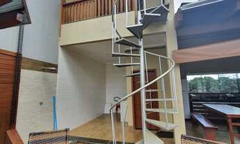 Imagem 2: Casa sobrado com um quarto em Pontalina. Com banheira e área de lazer / churrasco