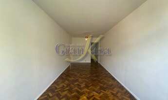 Imagem 3: 02 quartos (suíte) com vaga em Rua arborizada