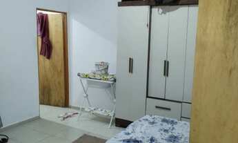 Imagem 3: Casa com ótima localização no Centro de Lorena a venda