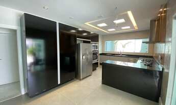 Imagem 7: Casa de 671 metros quadrados no bairro Barra da Tijuca com 8 quartos