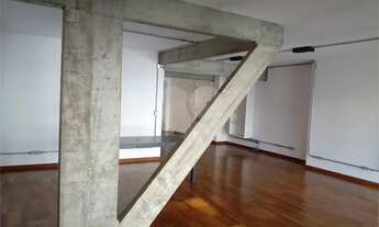 Imagem 3: Apartamento contemporâneo reformado para locação nos Jardins