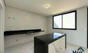 Imagem 4: Linda Mansão com 4 Quartos, 4 Suítes com Varanda, Hidro, Piscina e 4 Vagas em Vespasiano