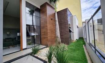 Imagem 3: VICENTE PIRES RUA 3 CASA ALTO PADRÃO FINO ACABAMENTO