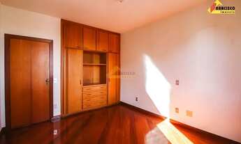 Imagem 7: Apartamento para aluguel, 4 quartos, 1 suíte, 2 vagas, Centro - Divinópolis/MG