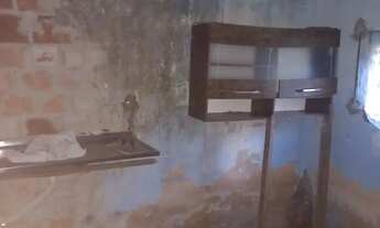 Imagem 2: Casa com terreno grande