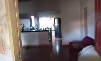 Imagem 2: Vendo uma casa valor 40 mil ou troco em terreno e o restante em dinheiro