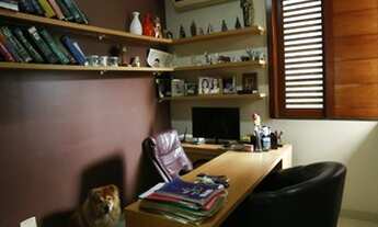 Imagem 6: Casa Duplex Conj. Médice II 322m², dispondo 3 suítes, 2 vagas de garagem, em Marambaia - B