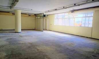 Imagem 3: República - vão livre, andar alto, vista para o Largo