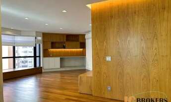 Imagem 5: Apartamento totalmente reformado com 181m² de área útil, 3 vagas, 3 suítes