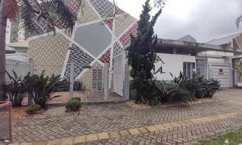 Imagem: Casa mobiliada em condomínio na bairro