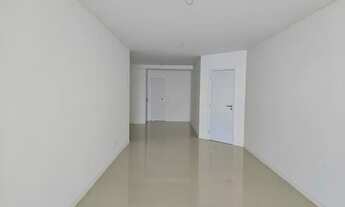 Imagem 2: Apartamento para venda possui 153 metros quadrados com 3 quartos em Ponta Negra - Manaus