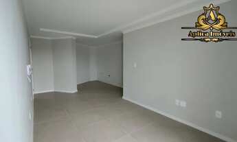 Imagem 5: Apartamento com 3 quartos - Elevador/Garagem coberta - Centro - Navegantes