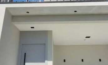 Imagem 2: A casa de alto padrão em Tijucas, Santa Catarina, possui uma série de motivos e