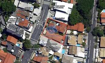 Imagem: Casas com total de 880m2 na Alameda dos