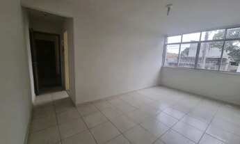 Imagem 3: Apartamento para aluguel possui 45 metros quadrados com 2 quartos em Zé Garoto - São Gonça