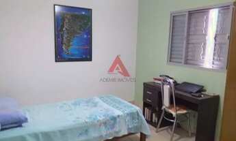 Imagem 6: JACAREí - Casa Padrão - Bandeira Branca