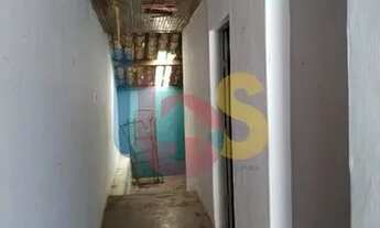 Imagem: Casa com terreno para construção