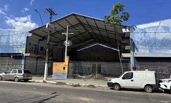 Imagem: Salas comerciais na Alcindo Cacela