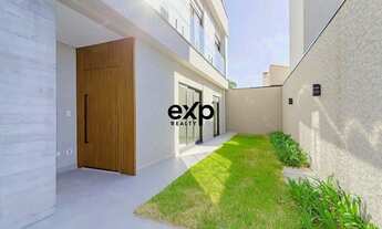 Imagem 3: Sobrado alto padrão - Ecoville, 212m², 4 Quartos, 5 Banheiros e Terraço Gourmet com Jacuzz