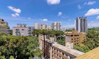 Imagem 5: Cobertura no Cabral / Decorado / 216m² / 3 suítes sendo 1 suíte master / piso aquecido no