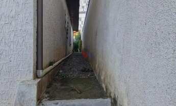 Imagem 6: Excelente Casa Comercial no São Francisco Ideal para Escritórios e Clínicas